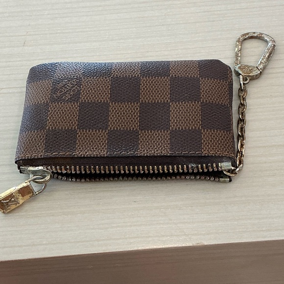 Louis Vuitton Brown Checkered Key Holder - Picture 2 of 2